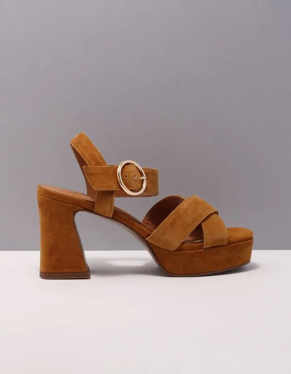 LODI PE4701  HOGE HAKKEN  DAMES  BRUIN