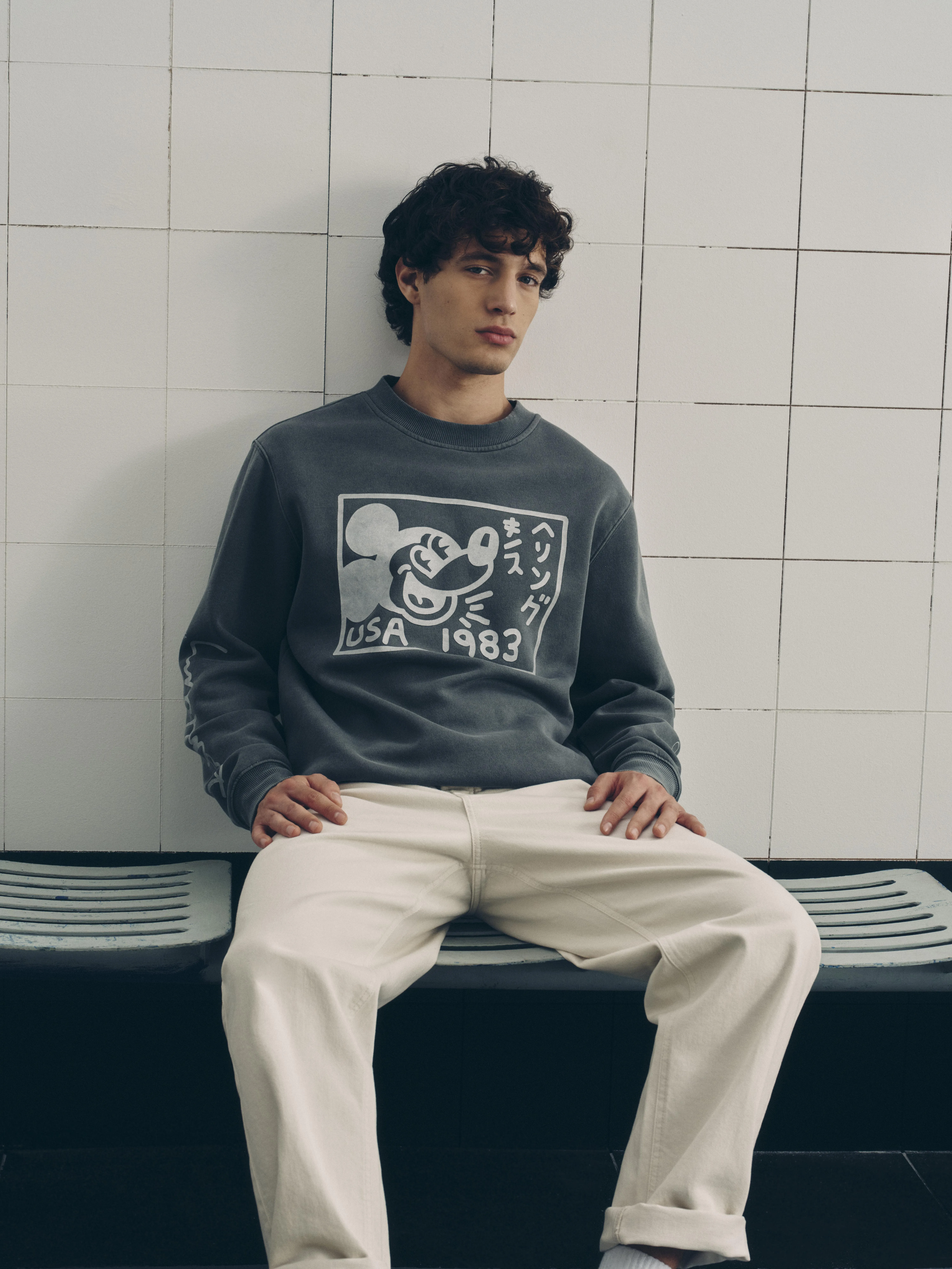 Sweatshirt met acid wash Disney x Keith Haring