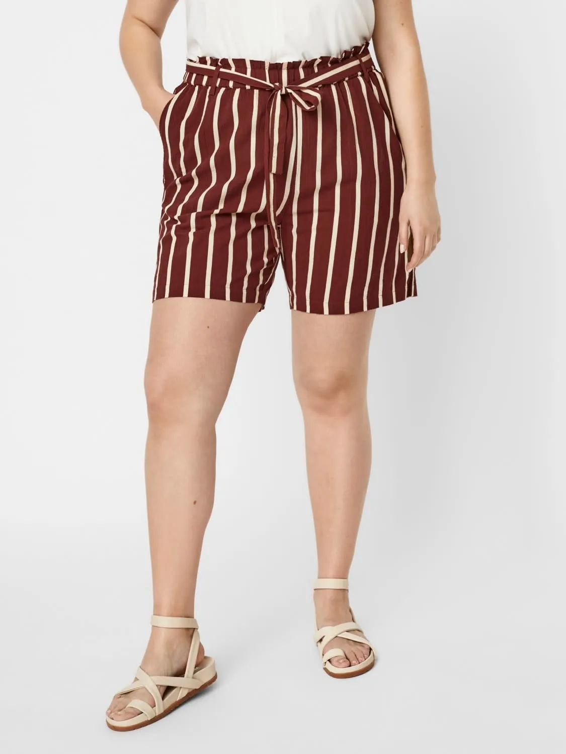VERO MODA CURVE VMAFUA SHORTS  K CURVE